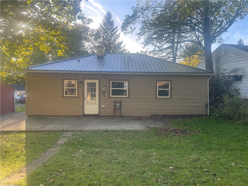 Wheatland, Pennsylvania 16161, United States, 3 Bedrooms Bedrooms, ,1 BathroomBathrooms,Residential,Active,218403