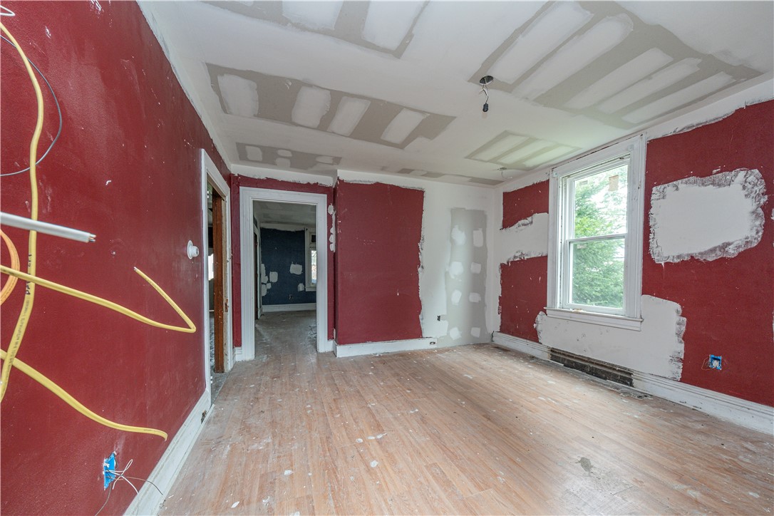 West View, Pennsylvania 15229, United States, ,Residential,Active,165110