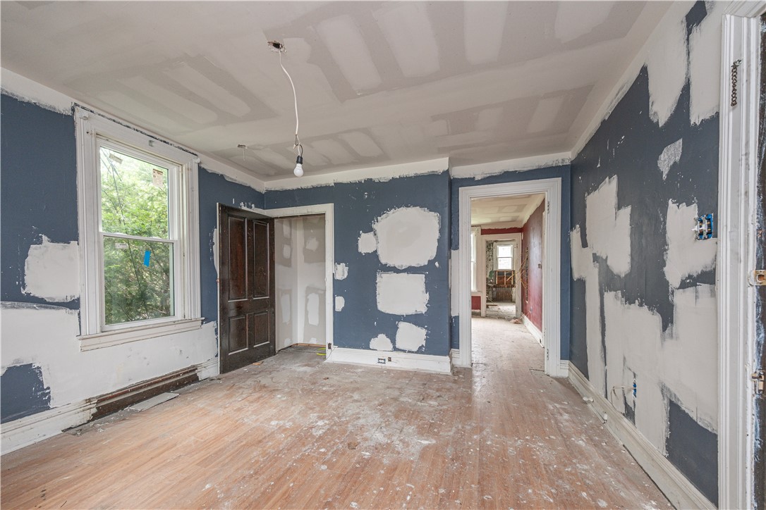 West View, Pennsylvania 15229, United States, ,Residential,Active,165110