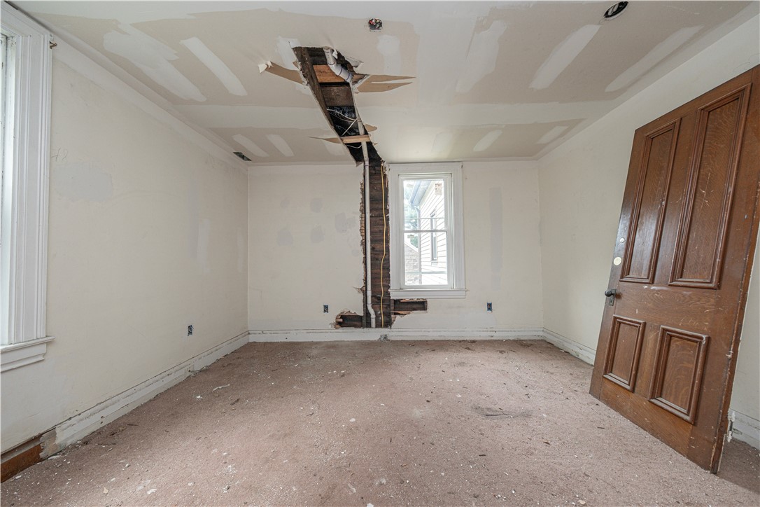 West View, Pennsylvania 15229, United States, ,Residential,Active,165110