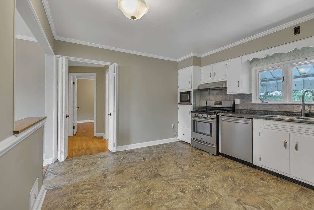 Center Twp, Pennsylvania 15001, United States, 3 Bedrooms Bedrooms, ,2 BathroomsBathrooms,Residential,Contingent,205383