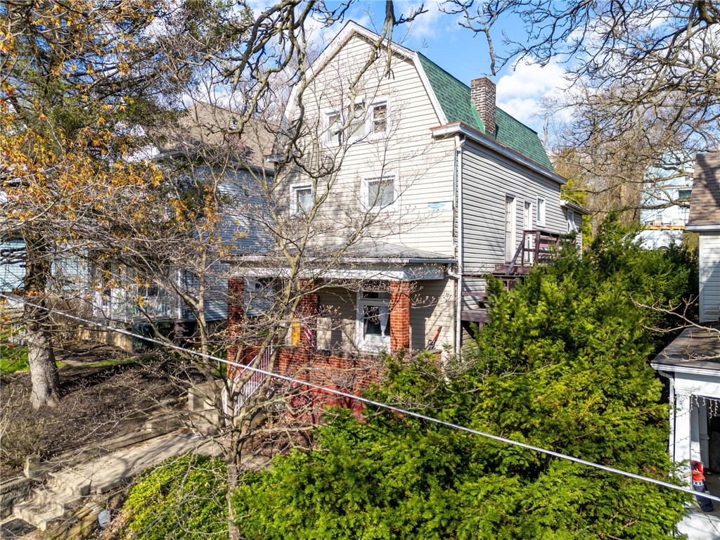 206 7th St St, Oakmont, Pennsylvania image 1