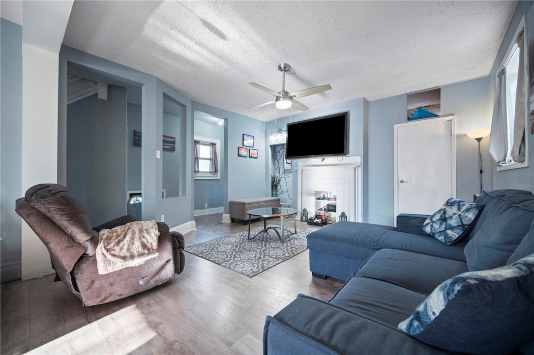 206 7th St St, Oakmont, Pennsylvania image 6
