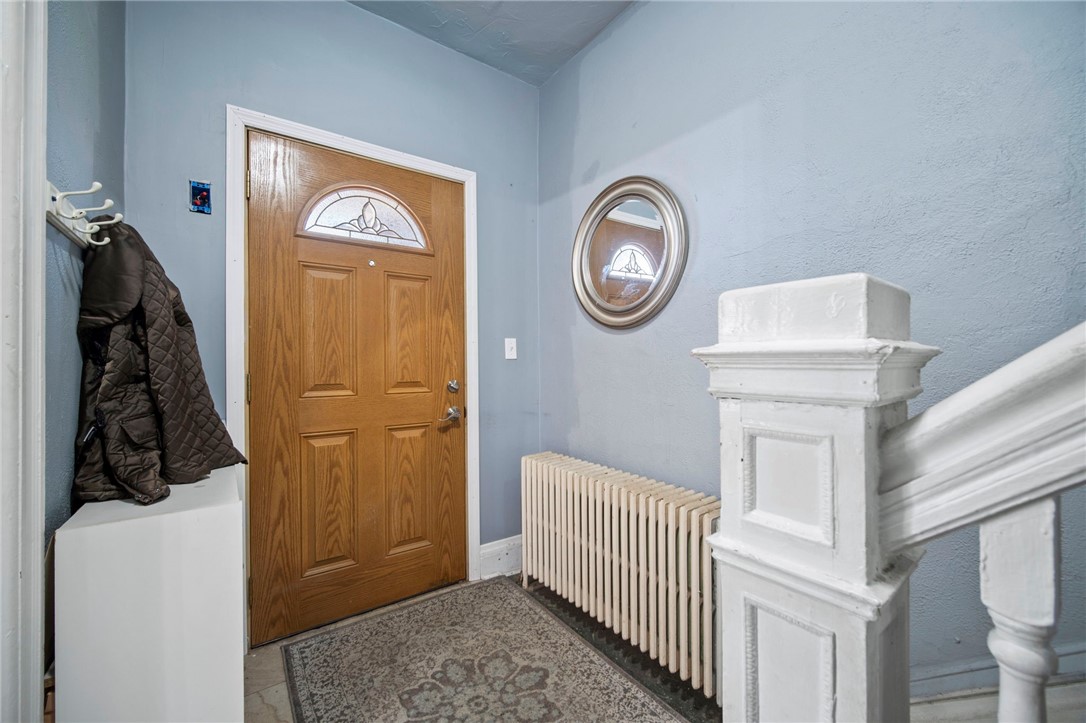 206 7th St St, Oakmont, Pennsylvania image 3