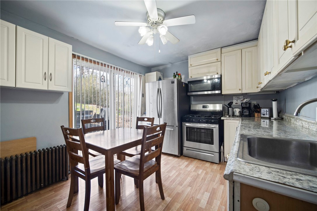 206 7th St St, Oakmont, Pennsylvania image 10