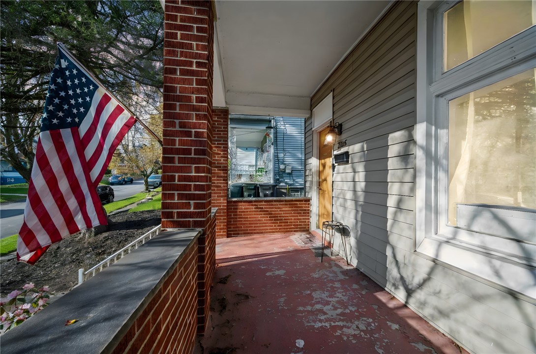 206 7th St St, Oakmont, Pennsylvania image 2