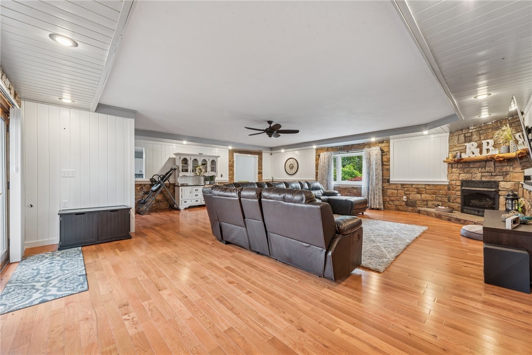 2939 Main St St, Beallsville, Pennsylvania image 15