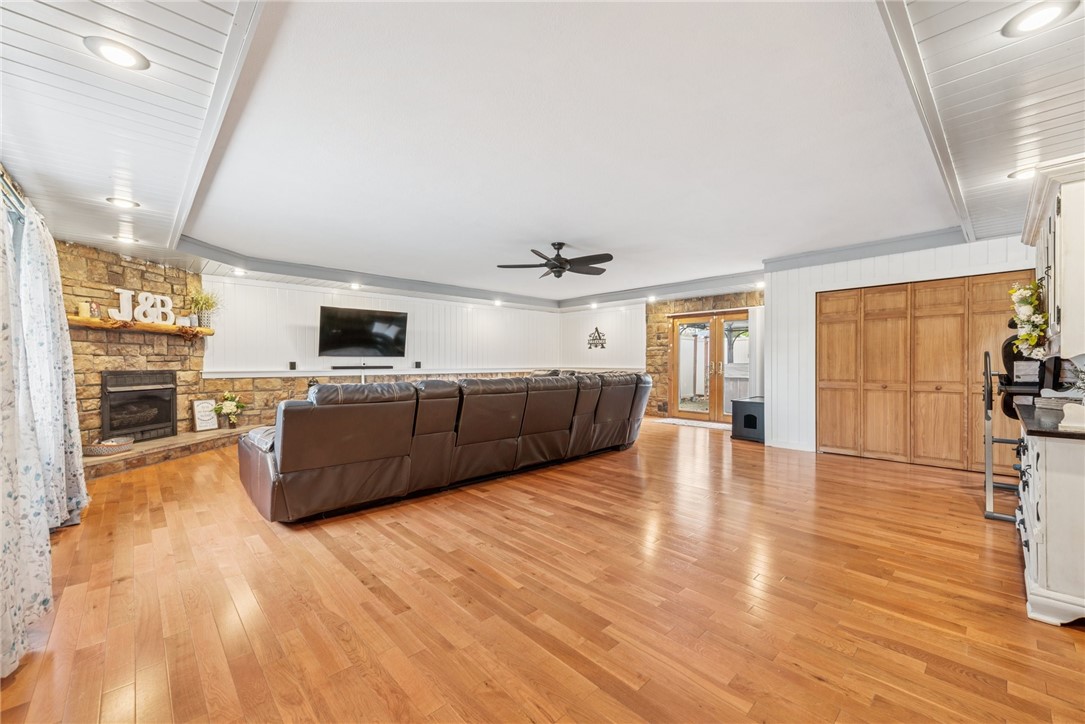 2939 Main St St, Beallsville, Pennsylvania image 16
