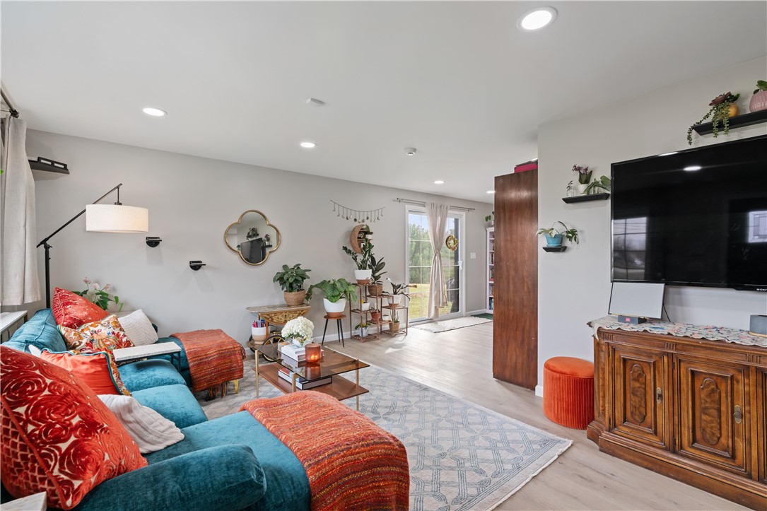 3036 Mccully Rd