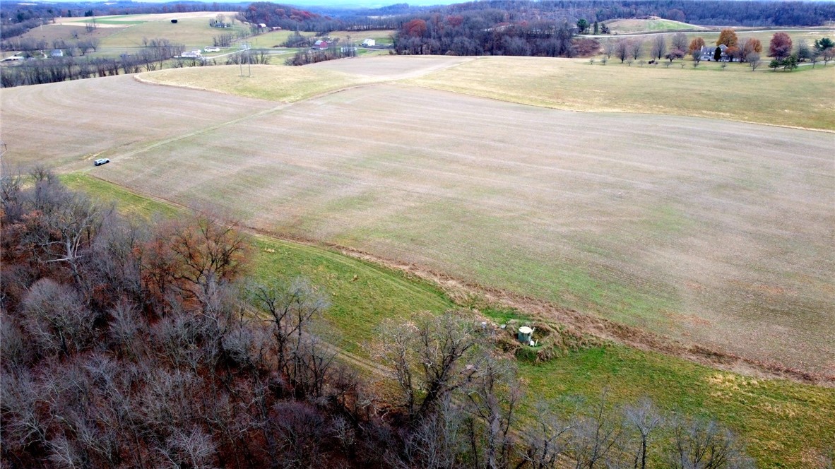 Loyalhanna, Pennsylvania 15681, United States, 4 Bedrooms Bedrooms, ,5 BathroomsBathrooms,Residential,Active,246601