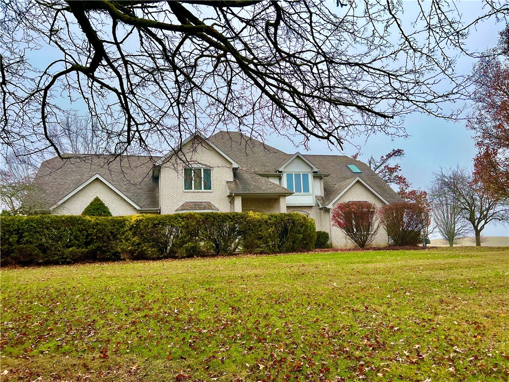 Loyalhanna, Pennsylvania 15681, United States, 4 Bedrooms Bedrooms, ,5 BathroomsBathrooms,Residential,Active,246601