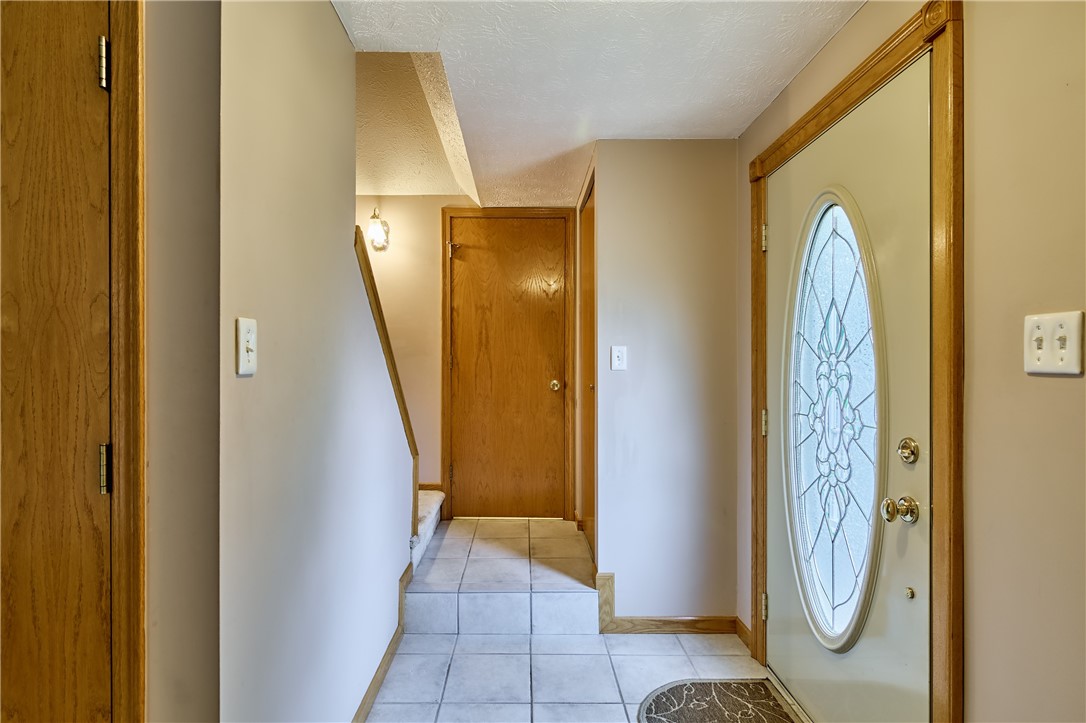 18 Giant Oak Dr, Baden, Pennsylvania image 4