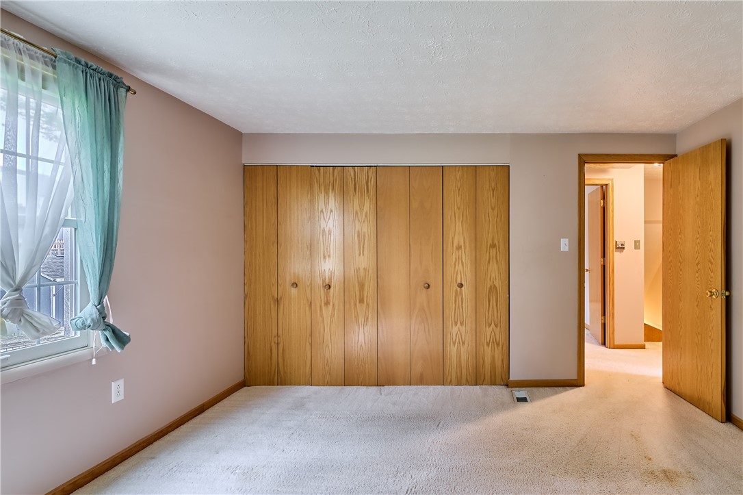 18 Giant Oak Dr, Baden, Pennsylvania image 20