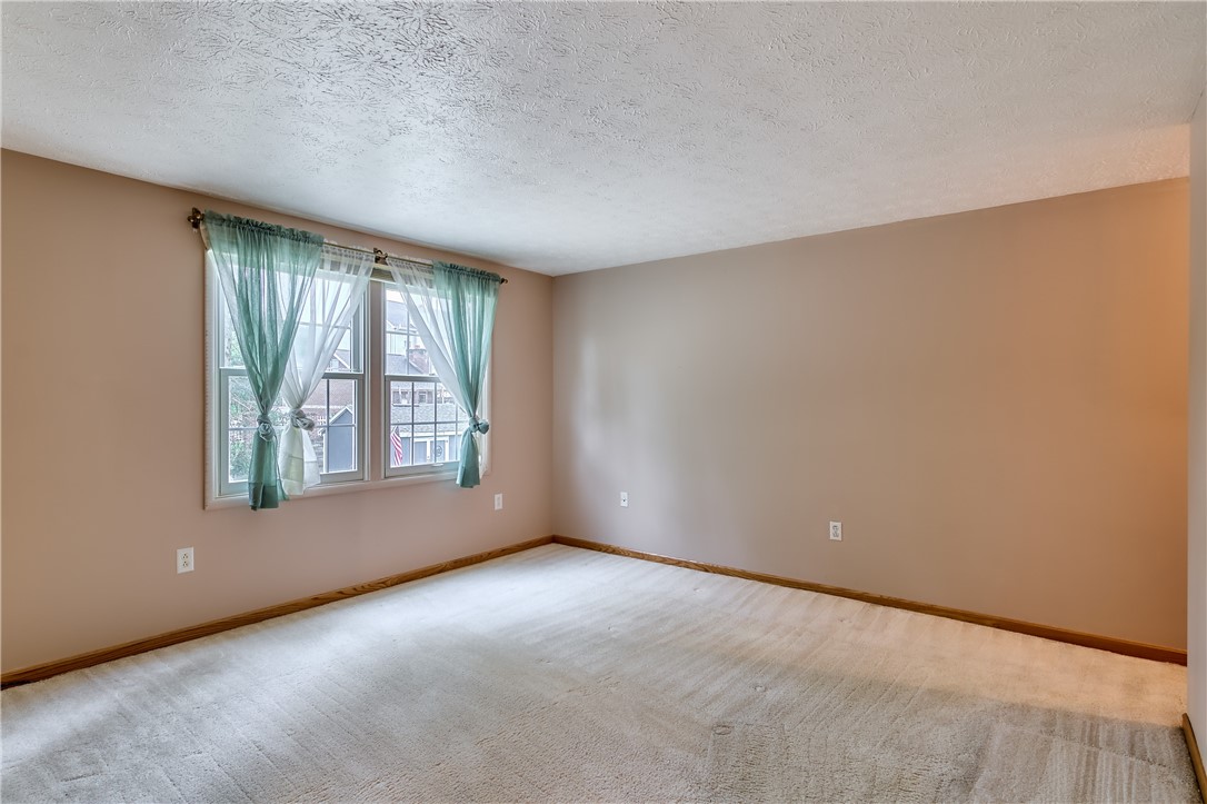 18 Giant Oak Dr, Baden, Pennsylvania image 13