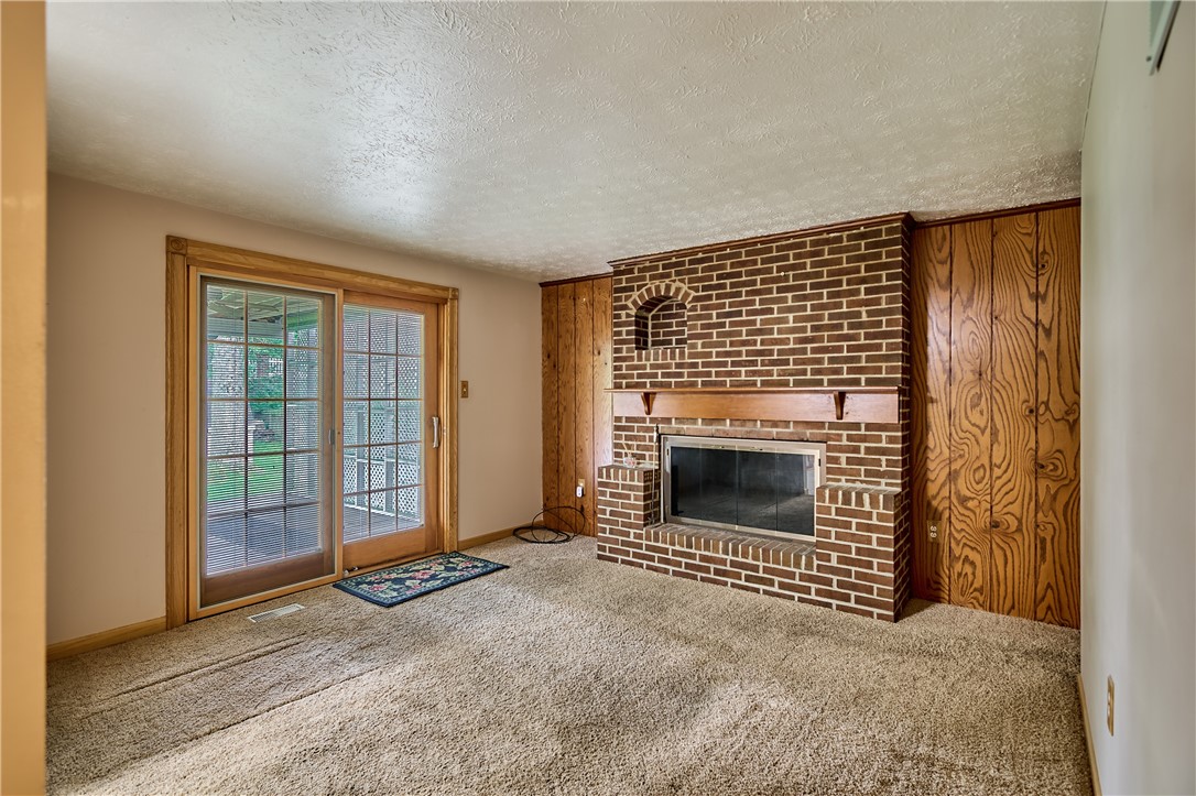 18 Giant Oak Dr, Baden, Pennsylvania image 8