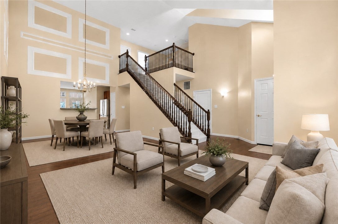 924 Park Plaza