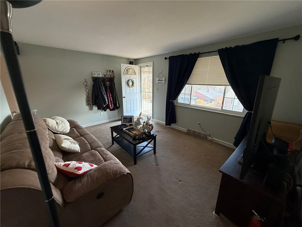 60 Garden Street St, Bridgeville, Pennsylvania image 5