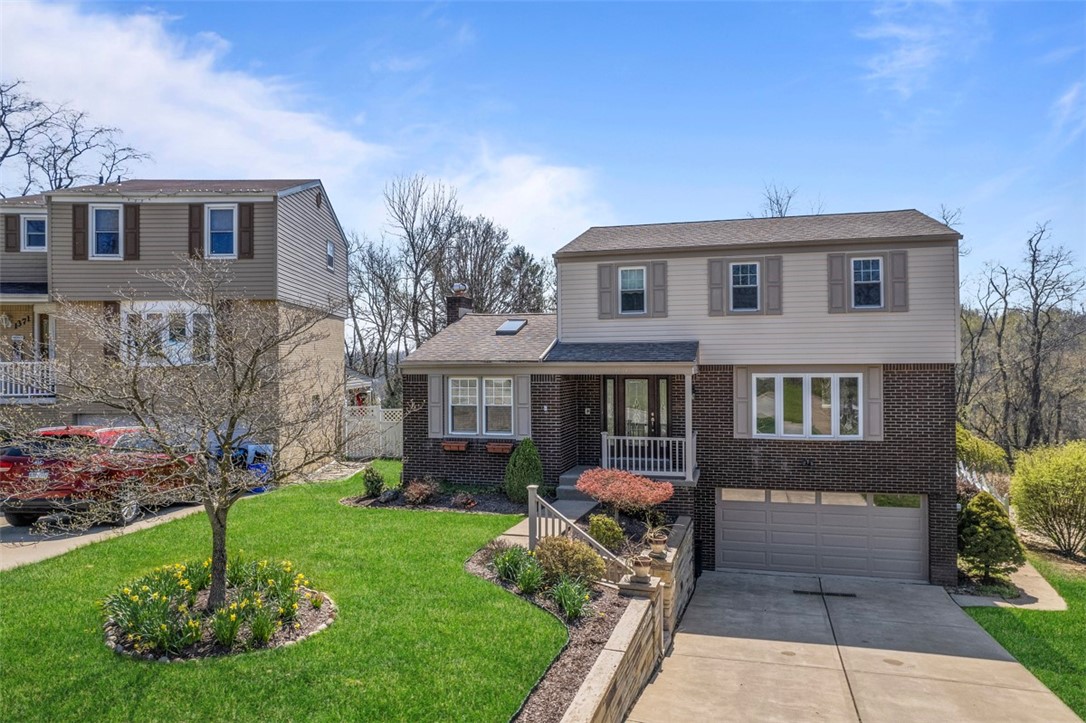 1375 Snee Drive Dr, South Park, Pennsylvania image 1