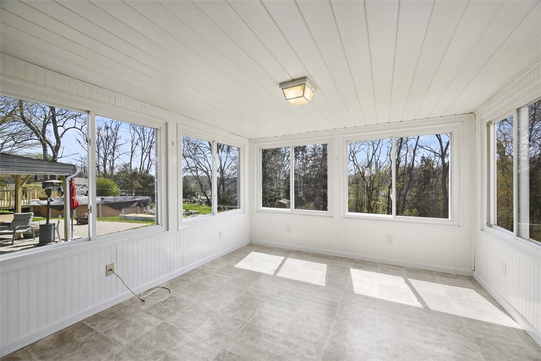 1375 Snee Drive Dr, South Park, Pennsylvania image 18