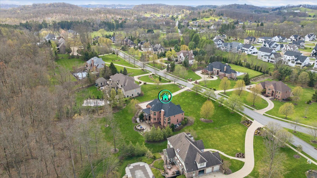 112 Mirage Drive