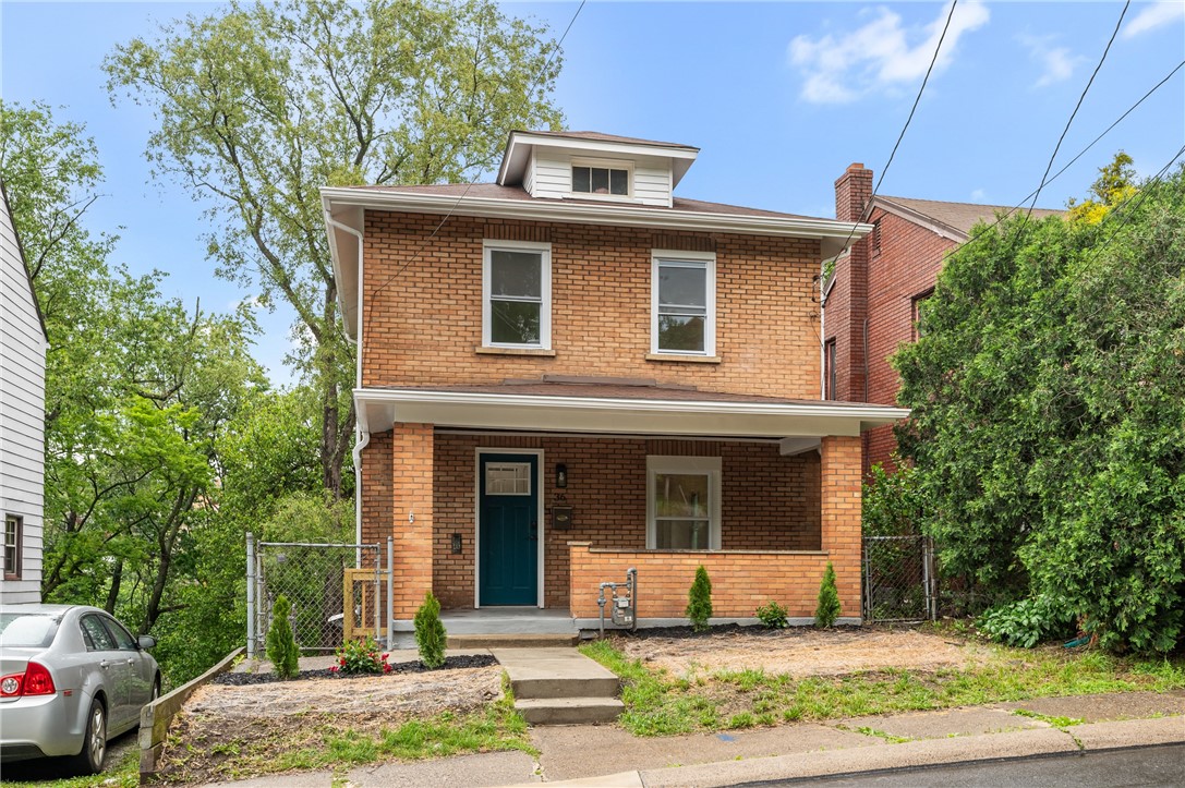 36 W Bellecrest Ave, Brentwood, Pennsylvania image 1