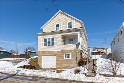 Photo of 1206 Summerlea Ave, Washington, PA 15301 (MLS # 1739702)