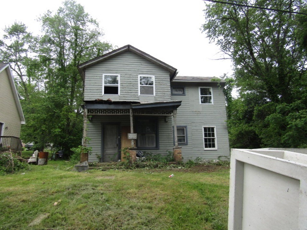 2311 11th Ave