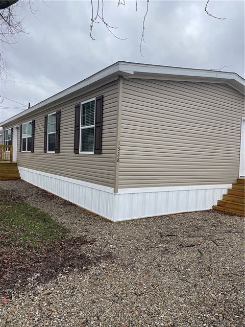 1328 Hidden Valley Drive Robinson Twp PA 15019