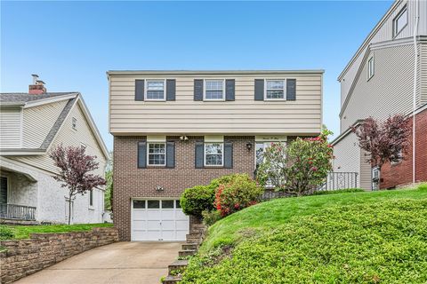 Photo of 1109 Richmond St, Pittsburgh, PA 15218 (MLS # 1751318)