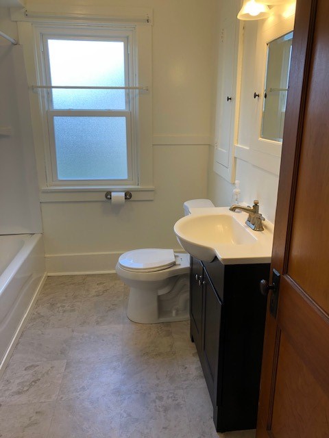 Connoquenessing Boro, Pennsylvania 16027, United States, ,Residential,Active,109125