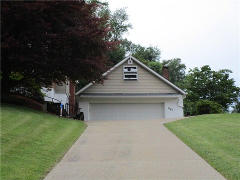 Photo for 1162 Lindencross Ave