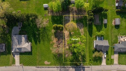 Photo of 856 Wilhelm Rd, Hermitage, PA 16148 (MLS # 1761951)