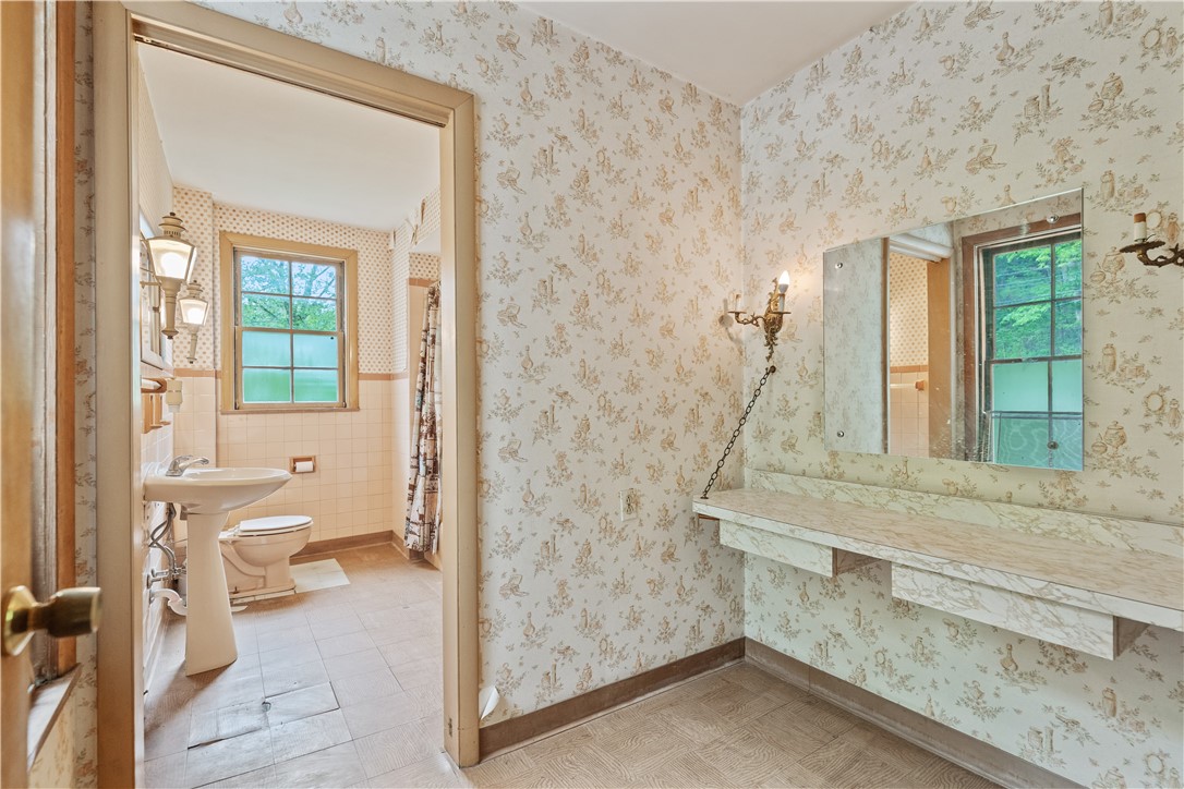 1002 E Main Street St, West Newton, Pennsylvania image 29