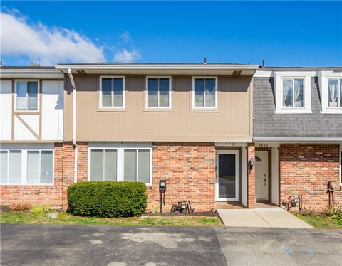 Photo of 4461 Laurel Oak Dr, Allison Park, PA 15101 (MLS # 1724494)