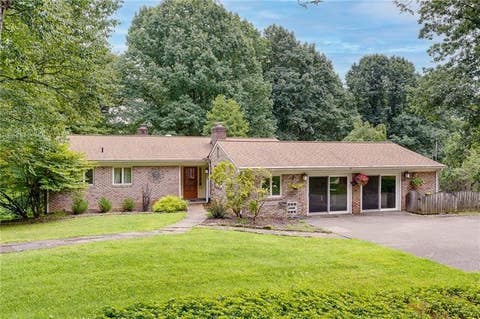 Photo for 136 Oakhurst Road
