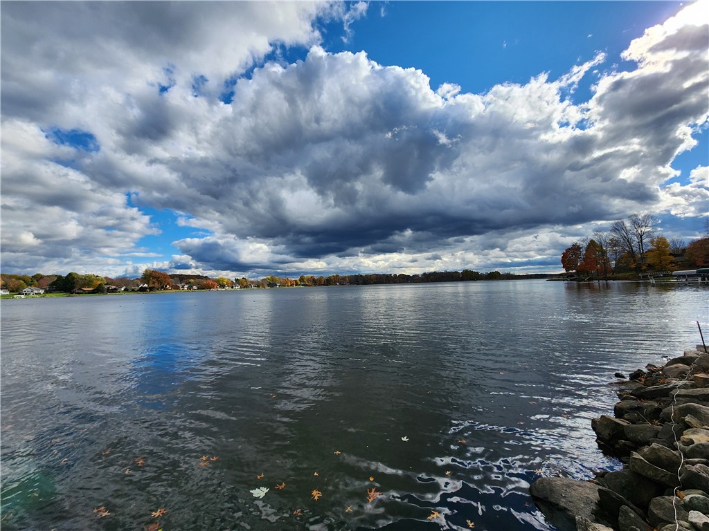 Coolspring Twp, Pennsylvania 16137, United States, 5 Bedrooms Bedrooms, ,3 BathroomsBathrooms,Residential,Active,236670