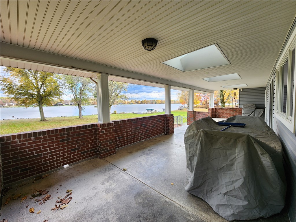 Coolspring Twp, Pennsylvania 16137, United States, 5 Bedrooms Bedrooms, ,3 BathroomsBathrooms,Residential,Active,236670