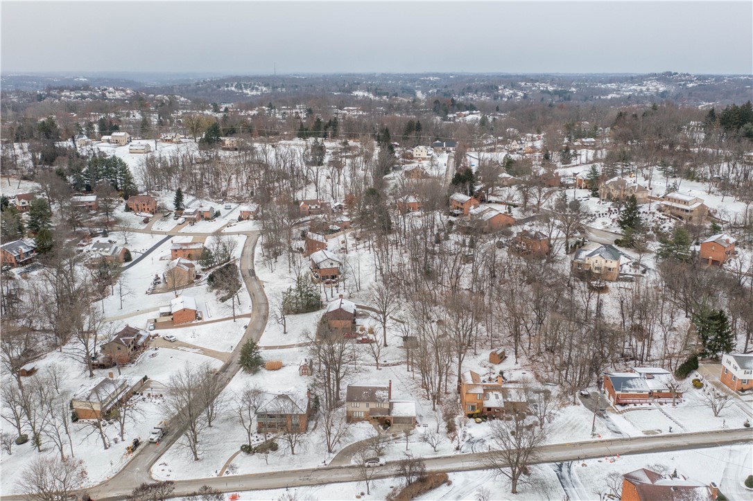 Peters Twp, Pennsylvania 15317, United States, 4 Bedrooms Bedrooms, ,3 BathroomsBathrooms,Residential,Active,27967