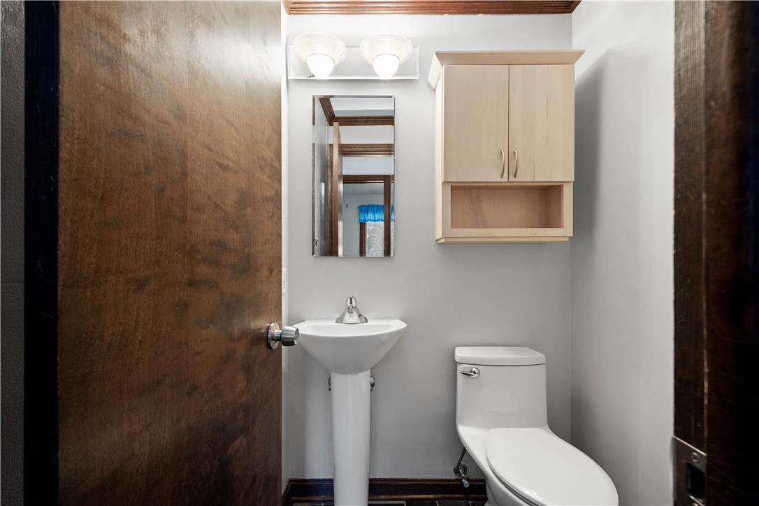 Peters Twp, Pennsylvania 15317, United States, 4 Bedrooms Bedrooms, ,3 BathroomsBathrooms,Residential,Active,27967