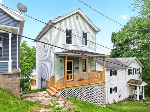 Homes For Sale - 208 Wood Street St<br/> Belle Vernon, PA 15012