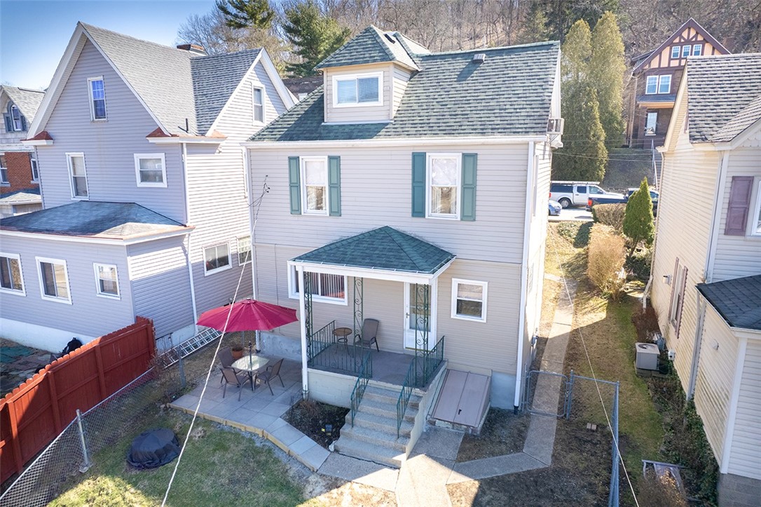 Wilmerding, Pennsylvania 15148, United States, 3 Bedrooms Bedrooms, ,2 BathroomsBathrooms,Residential,Contingent,91731