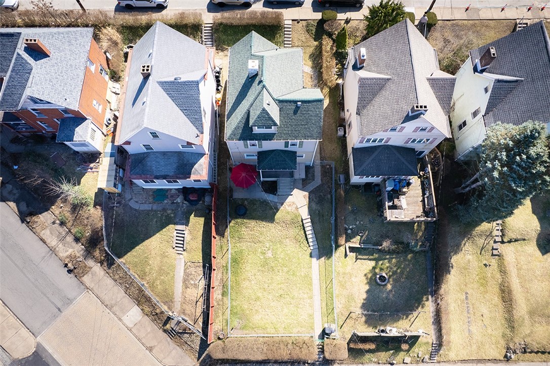 Wilmerding, Pennsylvania 15148, United States, 3 Bedrooms Bedrooms, ,2 BathroomsBathrooms,Residential,Contingent,91731