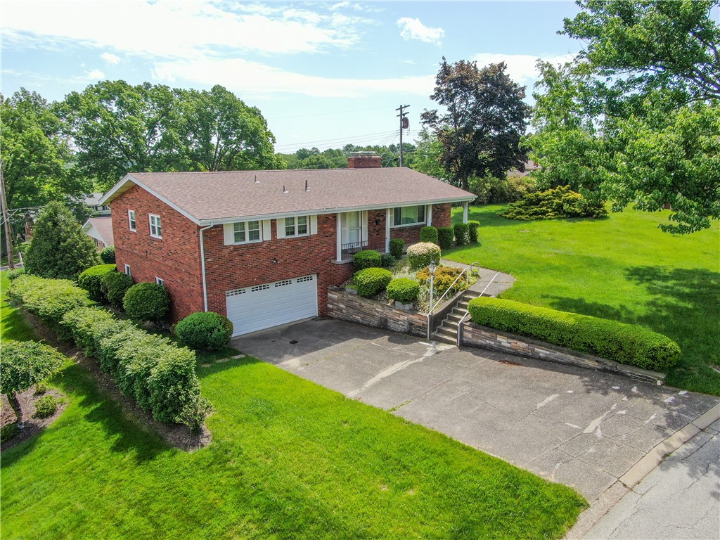 Whitehall, Pennsylvania 15236, United States, 3 Bedrooms Bedrooms, ,3 BathroomsBathrooms,Residential,Contingent,152064