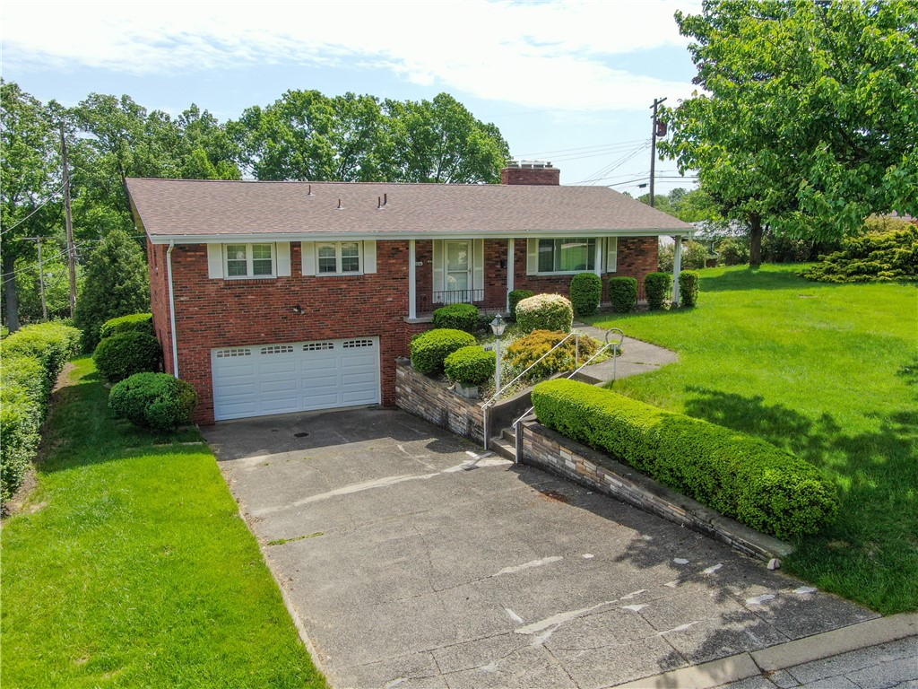 Whitehall, Pennsylvania 15236, United States, 3 Bedrooms Bedrooms, ,3 BathroomsBathrooms,Residential,Contingent,152064