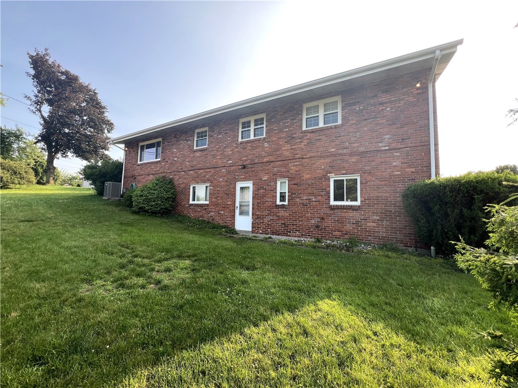 Whitehall, Pennsylvania 15236, United States, 3 Bedrooms Bedrooms, ,3 BathroomsBathrooms,Residential,Contingent,152064