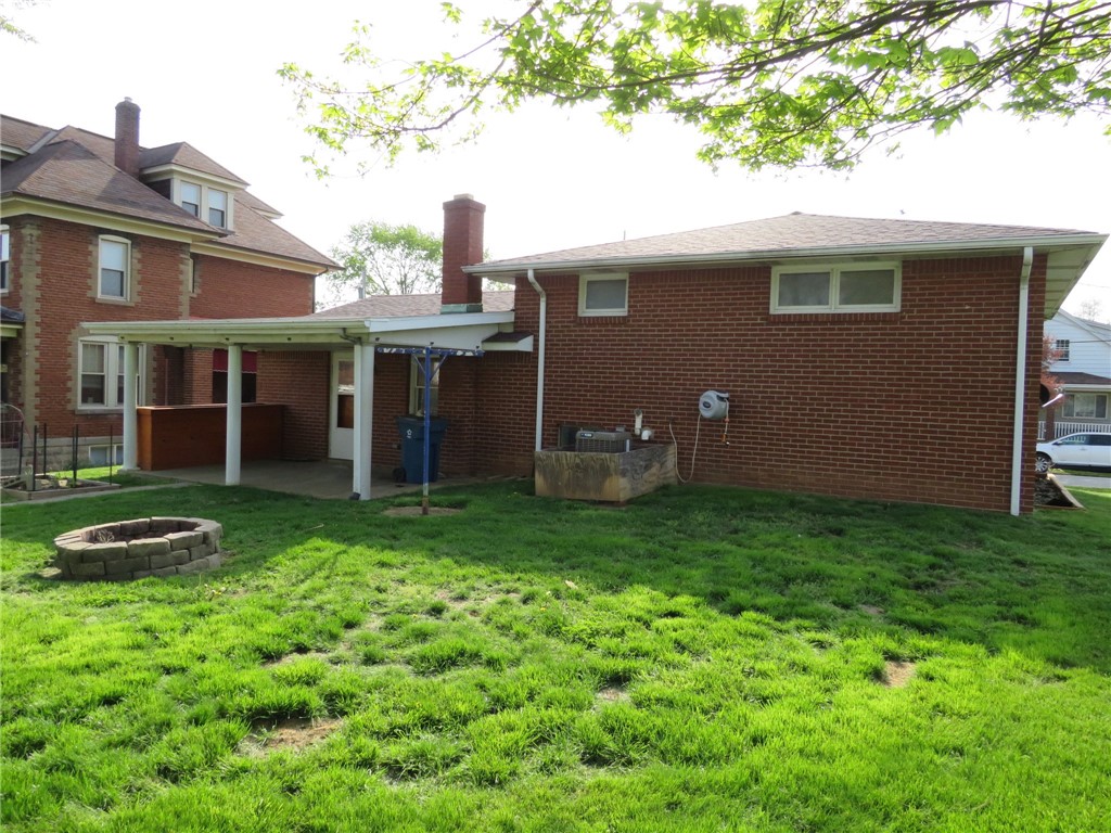 29 S 2nd St St, Youngwood, Pennsylvania image 5