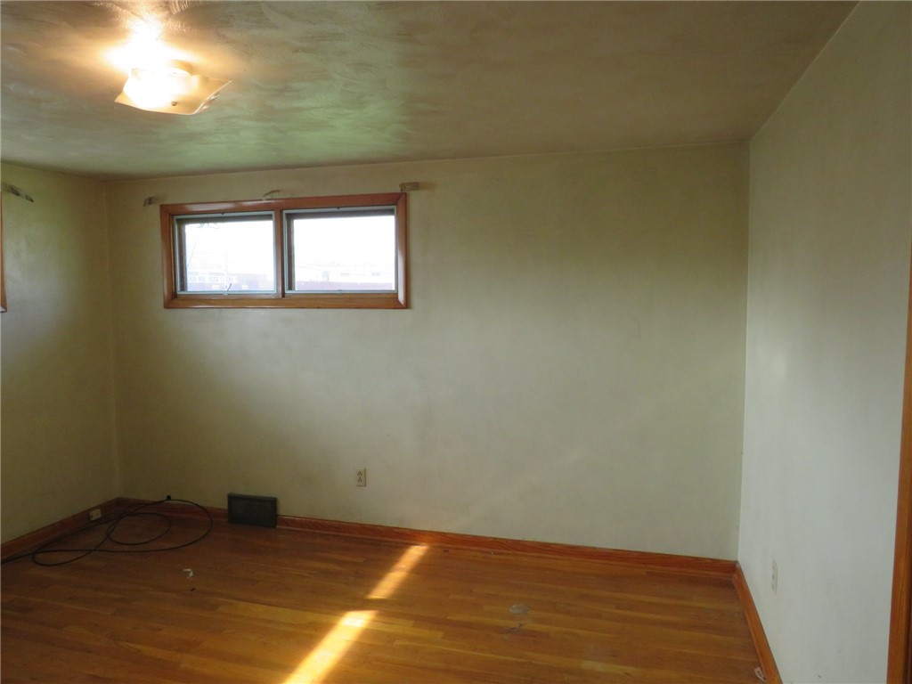 29 S 2nd St St, Youngwood, Pennsylvania image 24