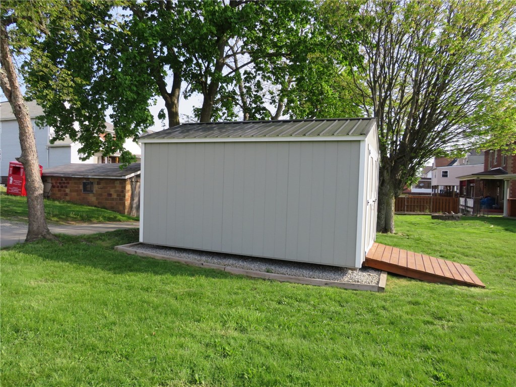 29 S 2nd St St, Youngwood, Pennsylvania image 8