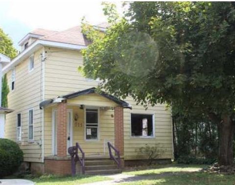Photo of 511 E 6th St, Clearfield, PA 16830 (MLS # 1725056)