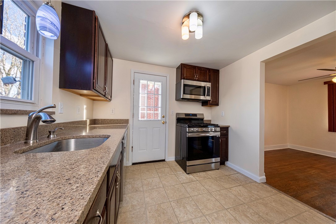 Braddock Hills, Pennsylvania 15221, United States, 3 Bedrooms Bedrooms, ,3 BathroomsBathrooms,Residential,Active,251152